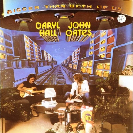 Пластинка Daryl Hall & John Oates ‎ Bigger Than Both Of Us